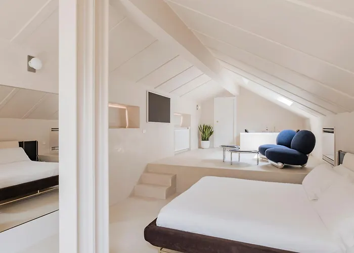 Апарт-отель Palazzo Mazzini Комо